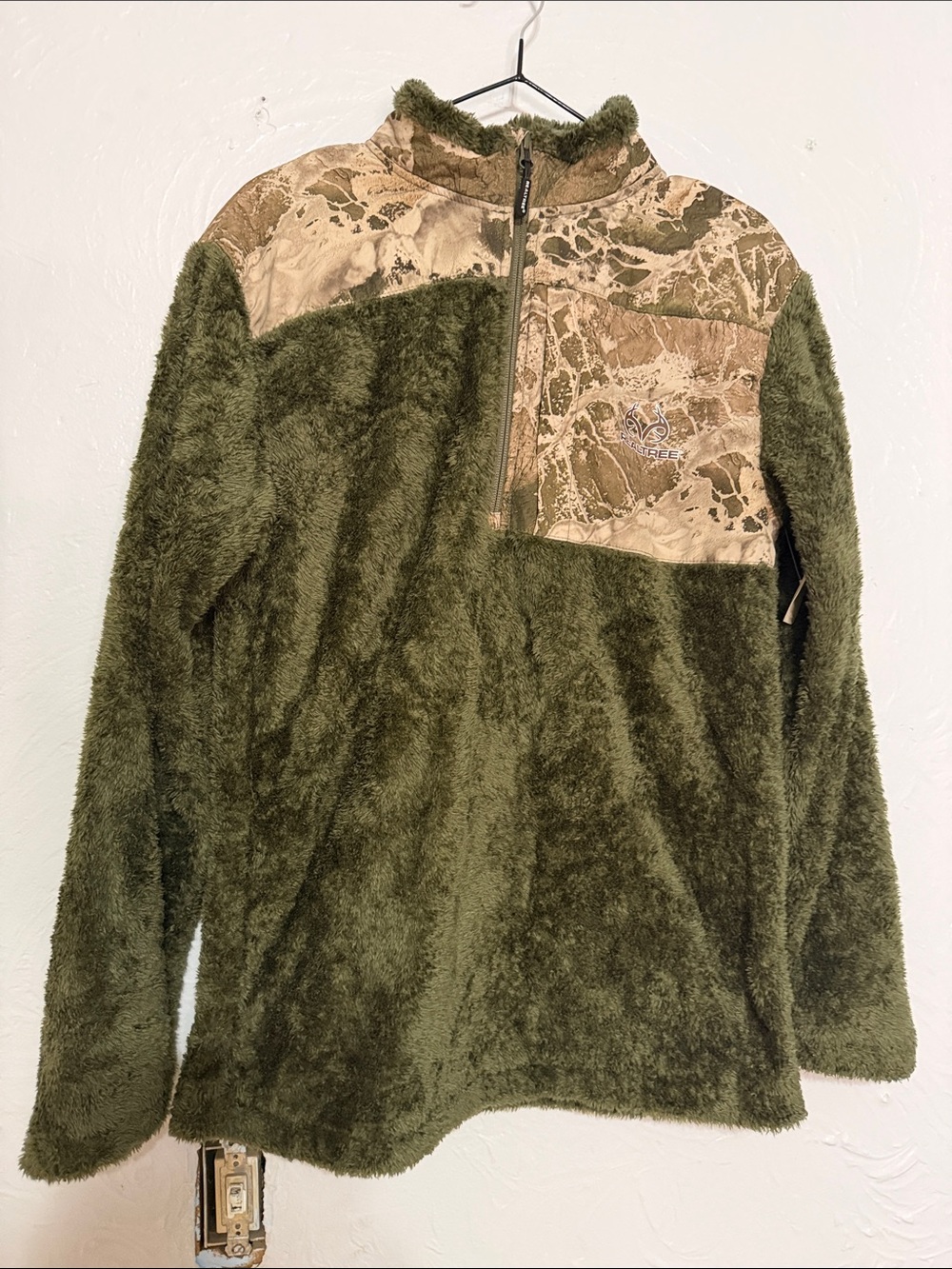 Realtree quarterzip
